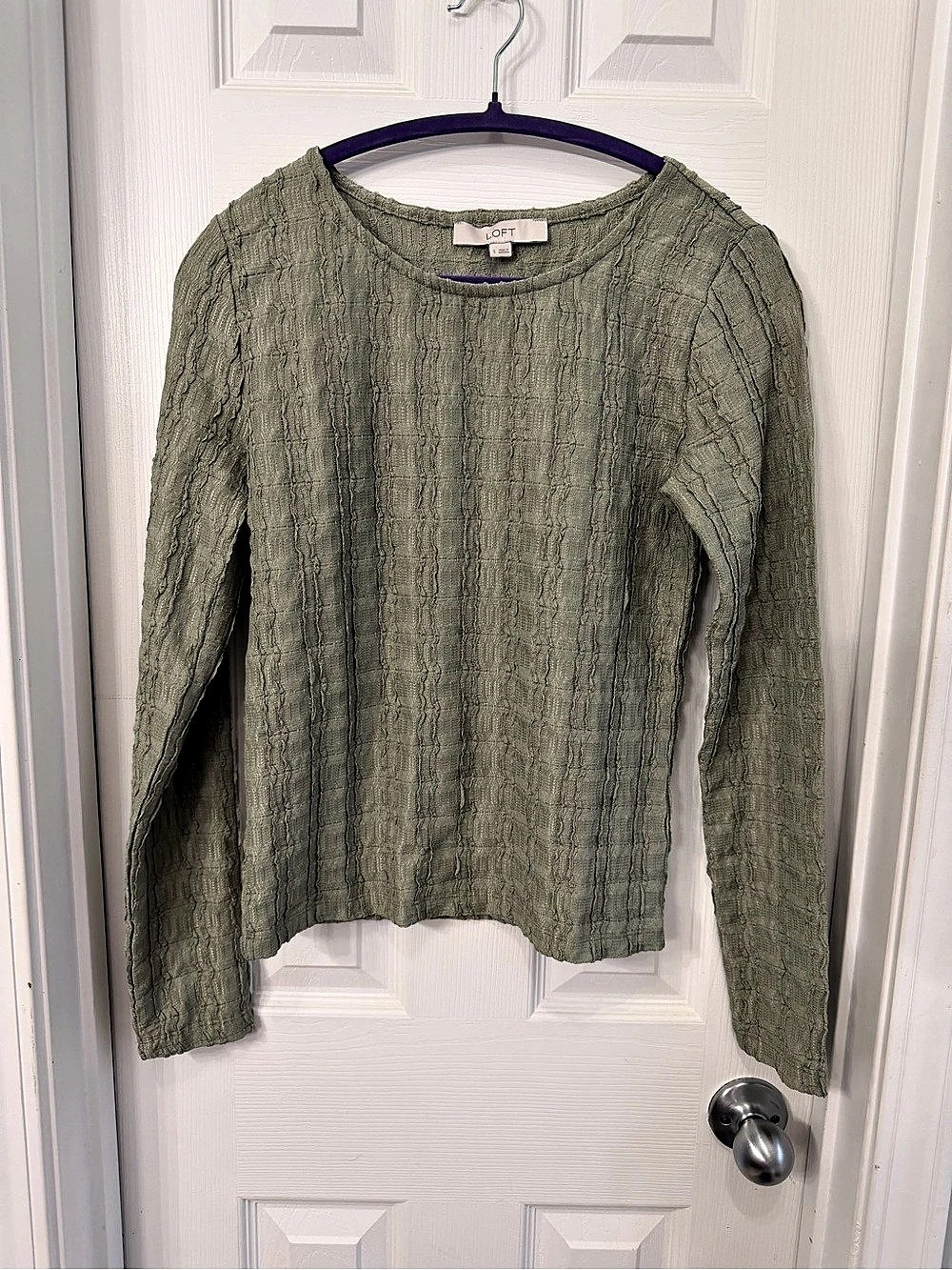 LOFT Olive Green Textured Puckered Long Sleeve Top - Size S